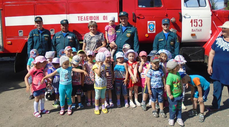Дети в гостях у пожарных