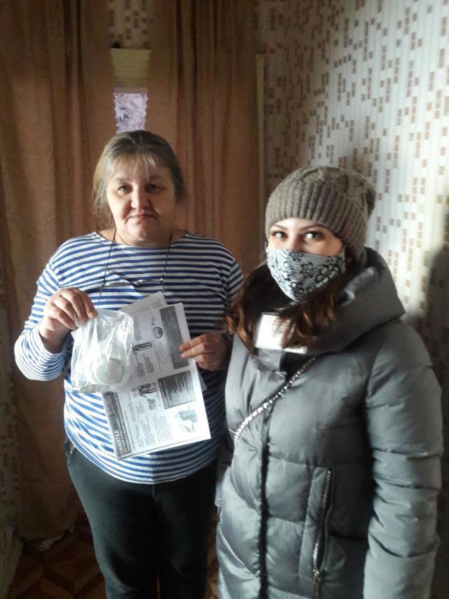 Дымовые извещатели вручили шести Вагайским семьям.