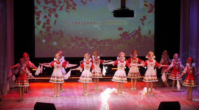 14 лучших сельских учреждений культуры Тюменской области и лучшие сотрудники отрасли получат поддержку на общую сумму более 7,7 миллиона рублей
