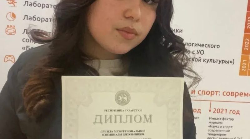 Талант и труд привели к успеху.