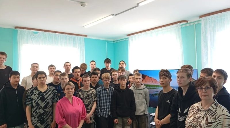 О правилах безопасности напомнили вагайским студентам