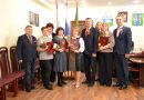 Жителей Вагайского округа наградили благодарственными письмами Тюменской областной Думы от фракции «Справедливая Россия»