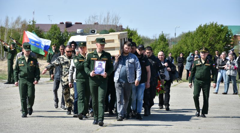 В Вагае простились с рядовым Башировым Динаром Мухаметбашировичем