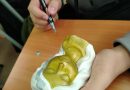 Когда кисточка касается прохладного гипса — весь мир замирает…