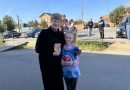 Юные волонтёры отряда «Лучики добра» поздравили  жителей села Вагай